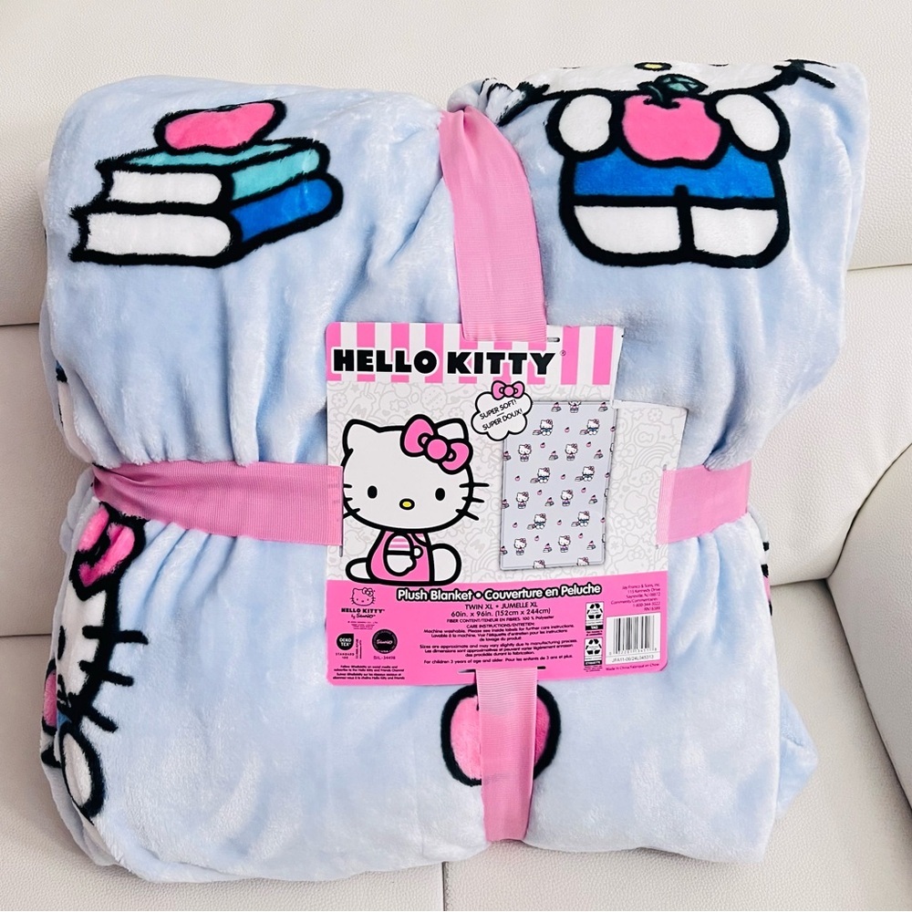 Hello Kitty Blanket Twin XL
